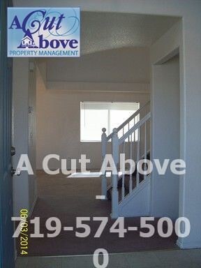 Foto del edificio - Stetson Hills Multi level home