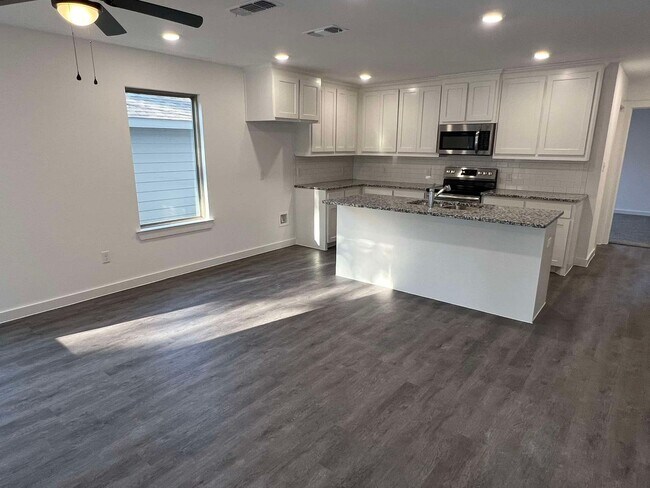 Foto del edificio - 2522-2524 South Fannin Avenue