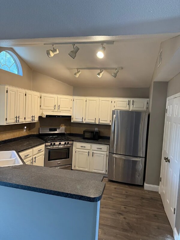 Foto del edificio - 732 Vista Pkwy