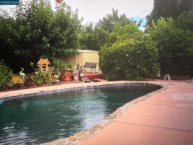 Foto del edificio - 11241 Brookview Dr