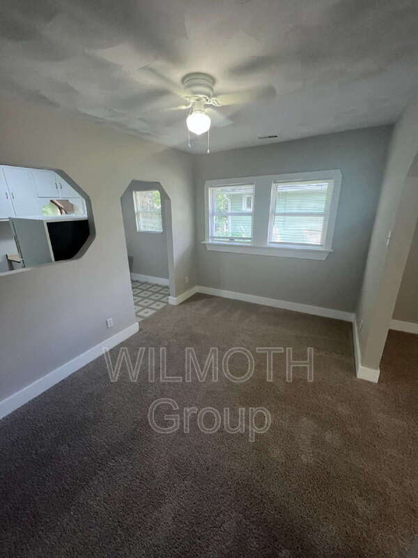 Building Photo - 2522 Adams St