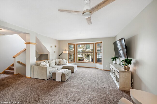 Foto del edificio - 977 Fairfield Ct