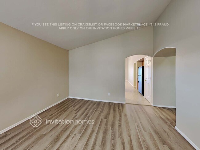 Building Photo - 12854 W Cherry Hills Dr