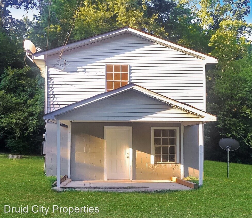 Foto principal - 3 br, 2 bath House - 3311 1/2 Alabama Ave NE
