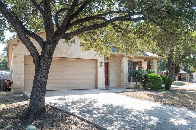 Building Photo - 1612 Melissa Oaks Ln