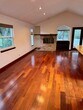 Foto principal - 113 N Alvarado St