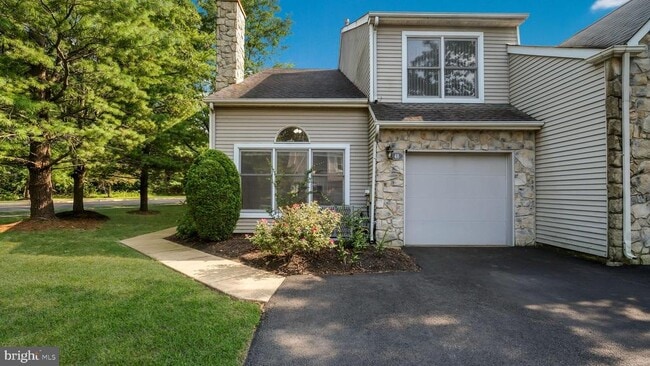 Building Photo - 48 Walton Ct