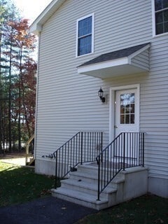 Building Photo - 107 N Liberty St