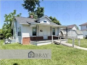 Building Photo - 1238 Willow St