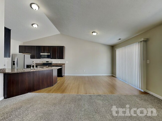 Building Photo - 4907 Long Iron Dr