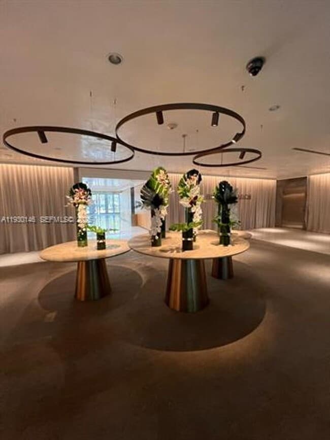 Foto del edificio - 1395 Brickell Ave