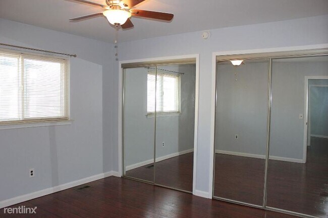 Foto del edificio - 2 br, 1 bath House - 39191 Jefferson Ave