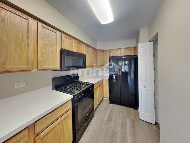 Foto del edificio - 3103 Meadowsedge Ln