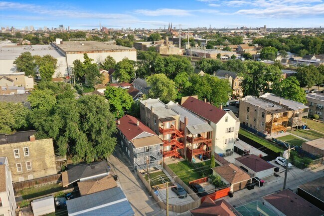 Foto del edificio - 1814 S Fairfield Ave