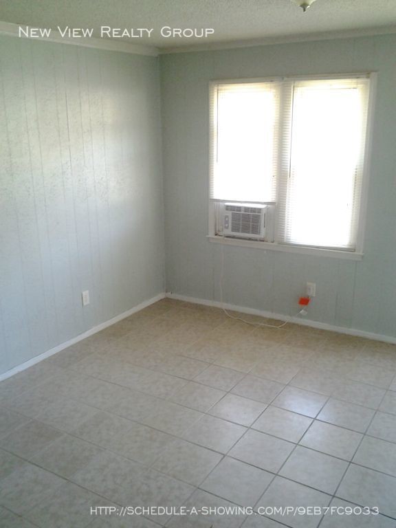 Building Photo - 1050 New Beginnings Ave