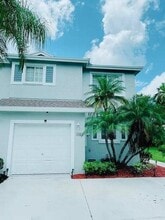 Building Photo - 1335 SW 48th Terrace