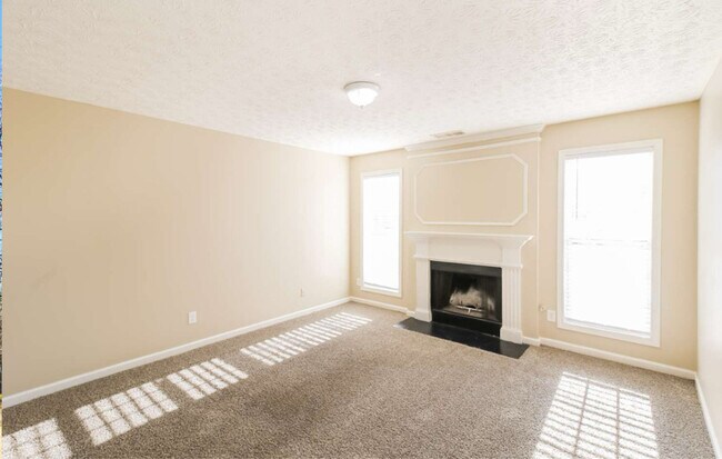 Building Photo - 3973 Cress Way Run