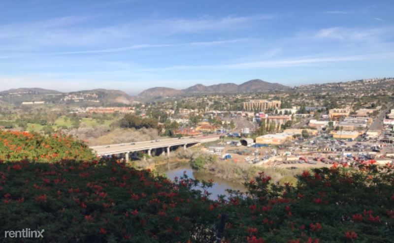 Foto principal - 6371 Rancho Mission Rd