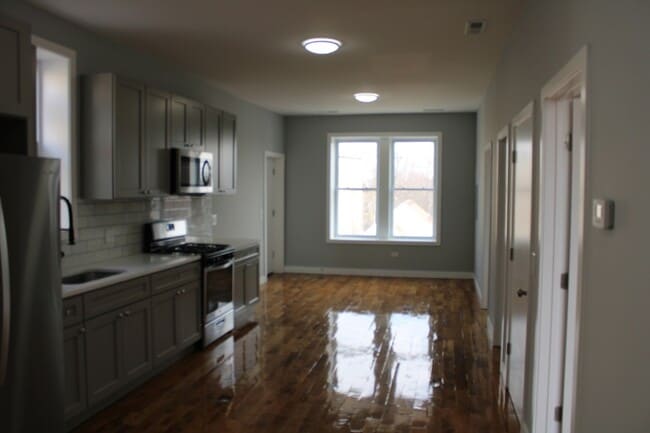 Foto del edificio - 1533 S Ridgeway Ave