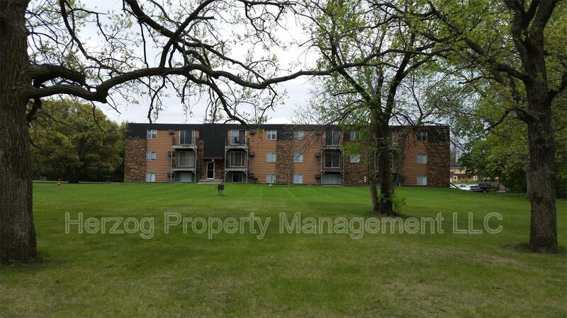 Primary Photo - 304 Kenwood Dr