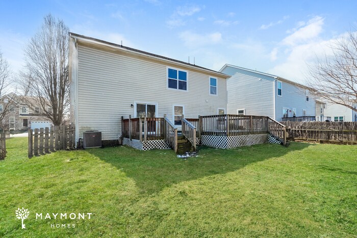 Building Photo - Spacious 4 Bedroom Home with Deck