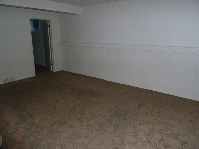 Foto del edificio - Olathe half duplex 3 Bedroom/2 bath/2 Livi...