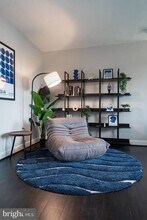 Building Photo - 1300 S Arlington Ridge Rd