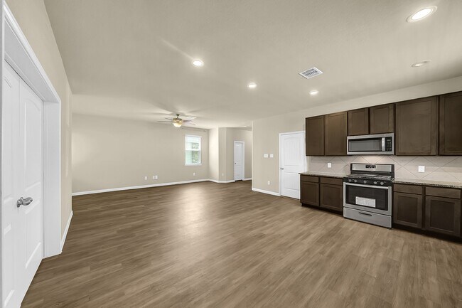 Foto del edificio - 4274 McGregor Blf Ln