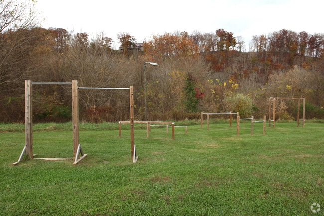 Building Photo - Rivers Edge (new)