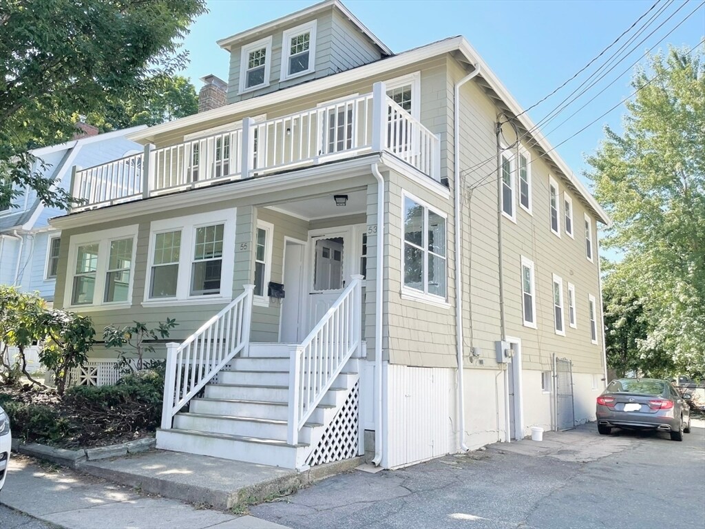 Primary Photo - 55 Benjamin Rd