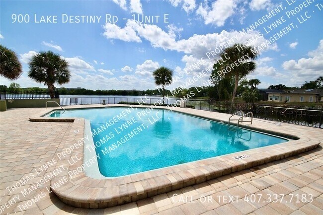 Foto del edificio - 900 Lake Destiny Rd