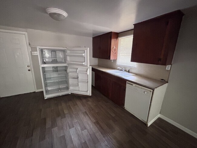 Foto del edificio - 16793 Stinson Ln