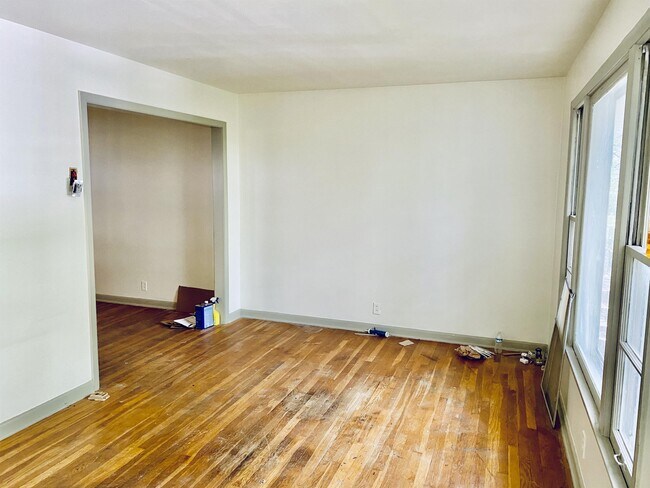 Foto del edificio - 3202 Blair Blvd