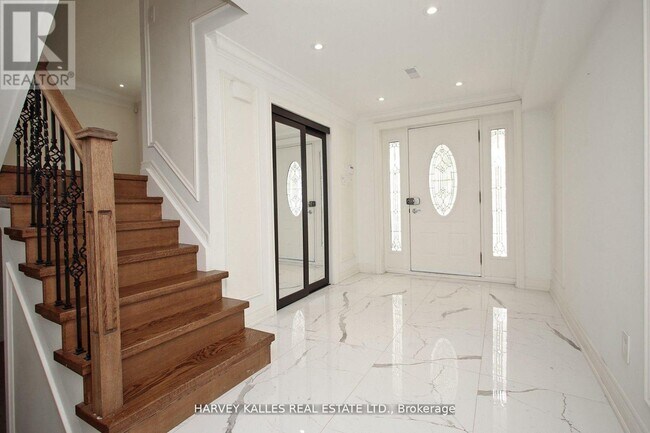 Photo du bâtiment - 140 Wedgewood Dr