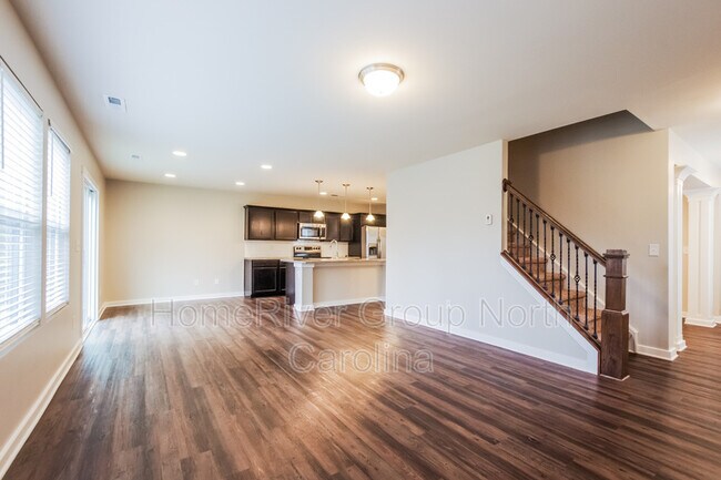 Building Photo - 3106 Auten Ave