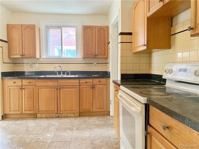 Foto del edificio - 7543 Indiana St