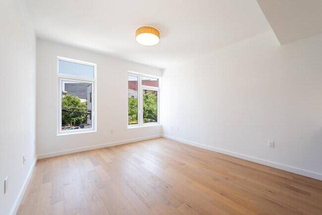Foto del edificio - 139 Brunswick St