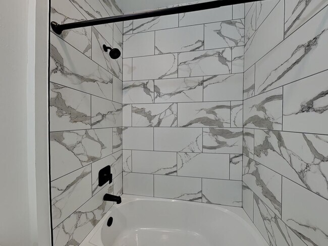 Building Photo - 1284 Navigator Rd