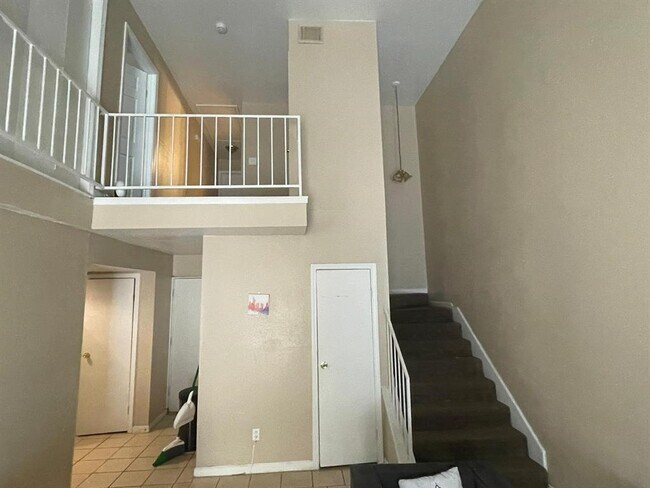 Foto del edificio - 12223 Wild Pine Dr