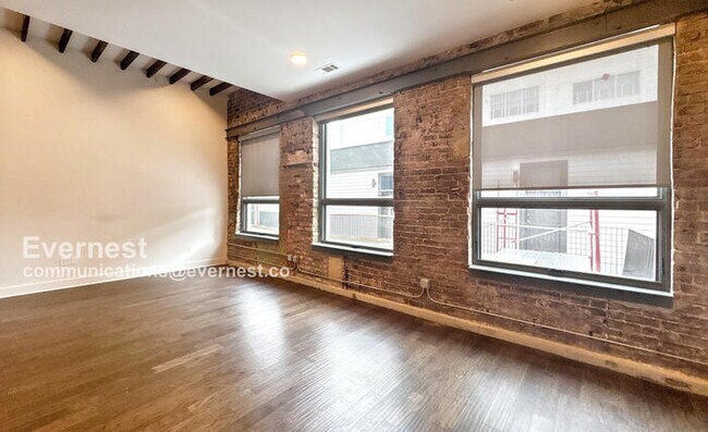 Foto del edificio - 1801 2nd Ave N