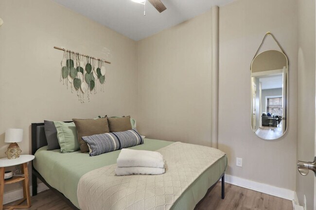 Foto del edificio - 4934 Kingston Ave