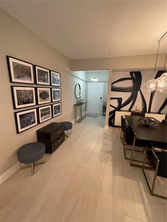 Foto del edificio - 15250 Sunrise Grove Ct