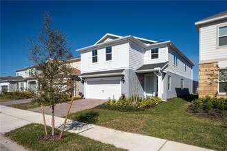 Building Photo - 10394 Pk Ests Ave