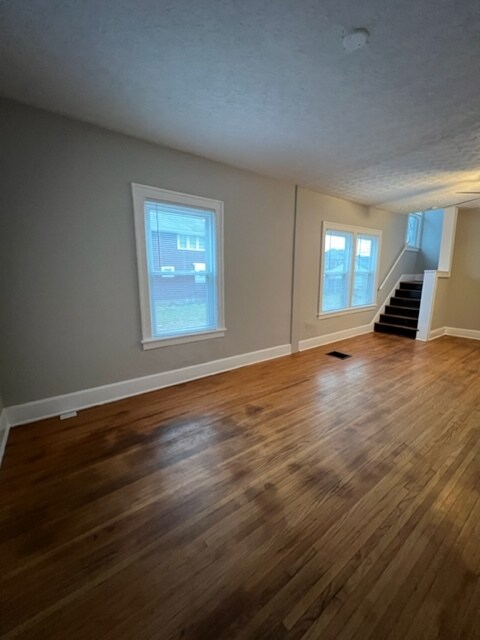 Foto del edificio - 504 Sheldon Ave