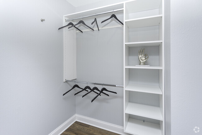 2BR, 2BA - 1,100 SF D1 - Auburn Gate Apartments
