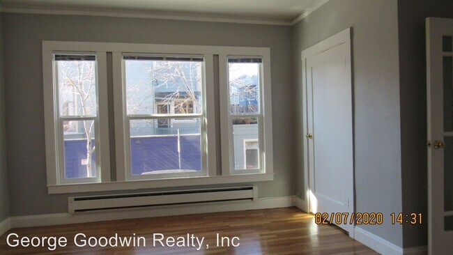 Building Photo - 3232 21st St