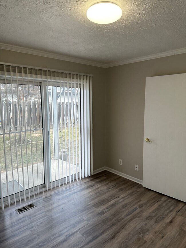 Building Photo - 1116 Mazatlan Cir