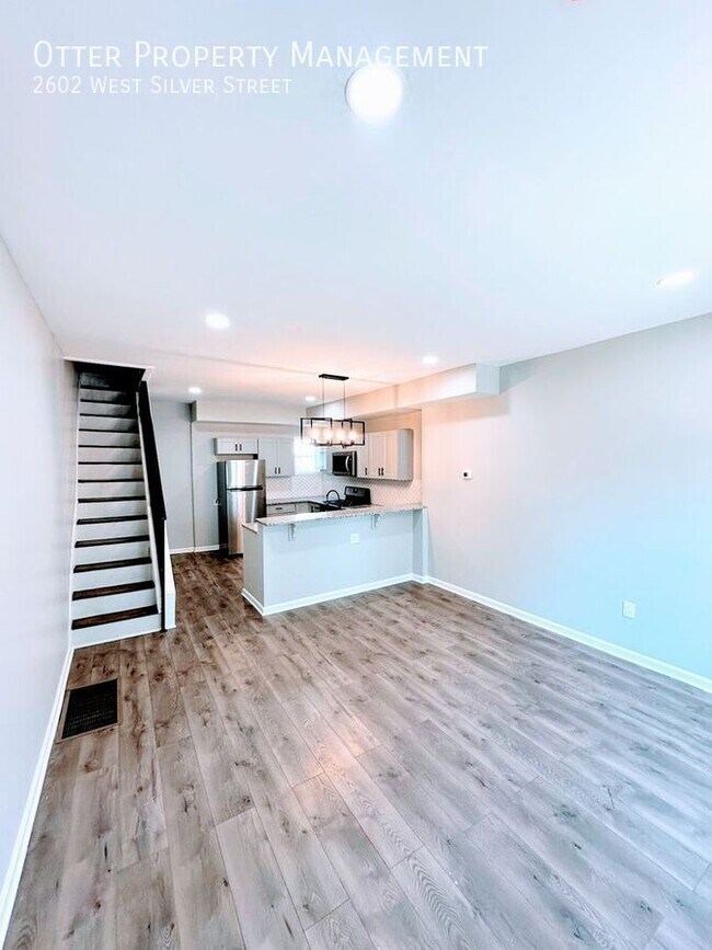 Foto del edificio - 2602 W Silver St