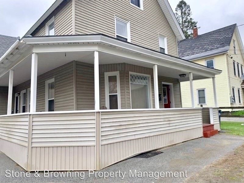 Primary Photo - 92 Maple Ave