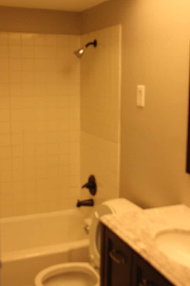 Foto del edificio - Ready to Move in... Do not miss this house...